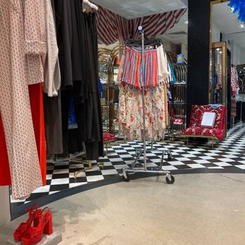 Alice And Olivia - Fashion Near Me - Atlanta, Georgia Alice And Olivia - Fashion Near Me - Atlanta, Georgia