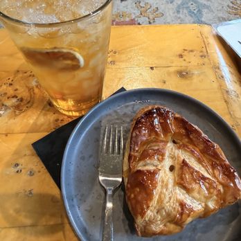 Mama Koko's - Apple turnover and mango iced tea - Coffee & Tea Near Me - Baltimore, Maryland