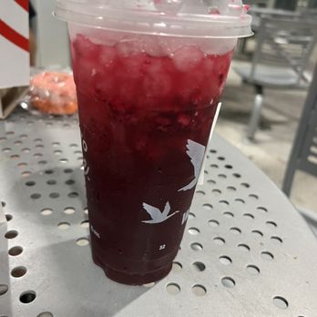 Wawa - Dragon berry refresher - Gas Stations Near Me - Orlando, Florida