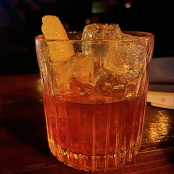 The Lion's Share - Old Fashioned - Lounges Near Me - San Diego, California The Lion's Share - Old Fashioned - Lounges Near Me - San Diego, California
