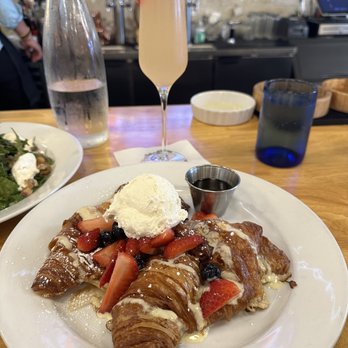 Bloom - Croissant French Toast - American Near Me - Santa Clara, California Bloom - Croissant French Toast - American Near Me - Santa Clara, California