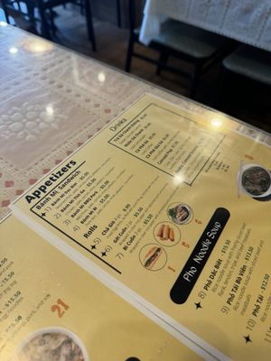 Que Huong Restaurant by null