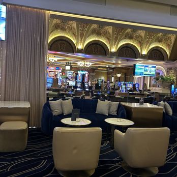 Drop Bar - Lounge - Bars Near Me - Henderson, Nevada