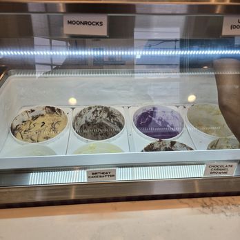 Melba Ice Creamery - Ice Cream & Frozen Yogurt Near Me - Lawrence Township, New Jersey