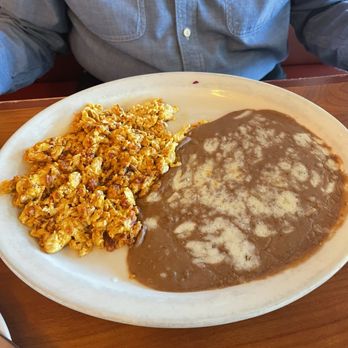 Casa de Lucy - Chorizo con huevos y frijoles - Mexican Near Me - Temecula, California