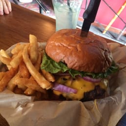 Jeros Bacon Cheese Burger