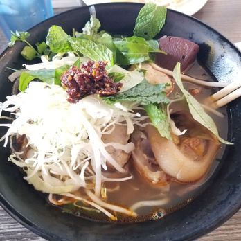 Pho Hue Oi - Bun Bo Hue - Vietnamese Near Me - Redondo Beach, California Pho Hue Oi - Bun Bo Hue - Vietnamese Near Me - Redondo Beach, California