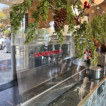 In-sīt Coffee - Coffee & Tea Near Me - Costa Mesa, California In-sīt Coffee - Coffee & Tea Near Me - Costa Mesa, California