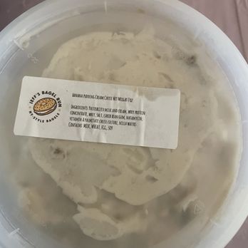 Jeff's Bagel Run - Banana pudding cream cheese - Bagels Near Me - Orlando, Florida