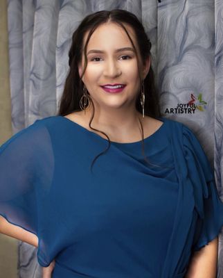 Exquisite Makeup Services - I am a professional Makeup Artist with expertise in all kind of makeover for all skin types and colors. I strive to deliver exquisite services to my ever growing clientele