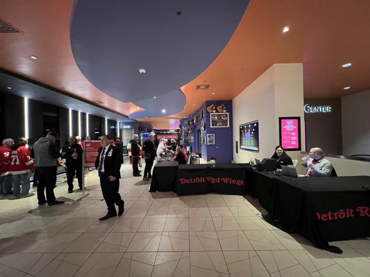 MotorCity Casino Hotel by null