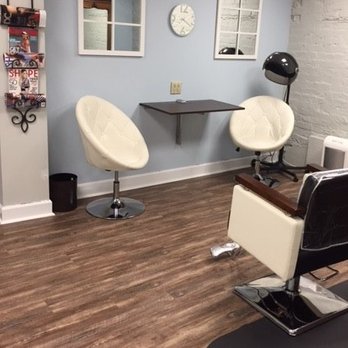 Royal T Hair Lounge - Charging area for your phones along with free Wi-Fi & cable. - Hair Salons Near Me - Silver Spring, Maryland Royal T Hair Lounge - Charging area for your phones along with free Wi-Fi & cable. - Hair Salons Near Me - Silver Spring, Maryland