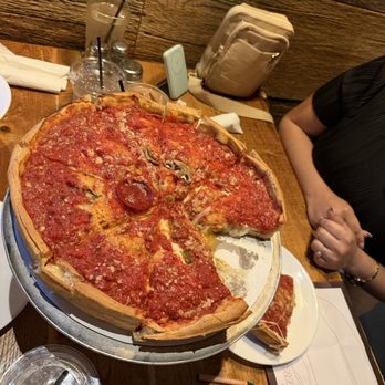 Giordano's - Chicago's style - Salad Near Me - Las Vegas, Nevada Giordano's - Chicago's style - Salad Near Me - Las Vegas, Nevada