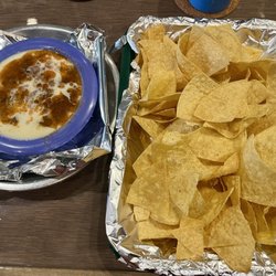 Bonita's Cantina - Chips & Queso