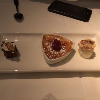 Perry's Steakhouse & Grille - Domain Northside - Dessert trio - Steakhouses Near Me - Austin, Texas Perry's Steakhouse & Grille - Domain Northside - Dessert trio - Steakhouses Near Me - Austin, Texas