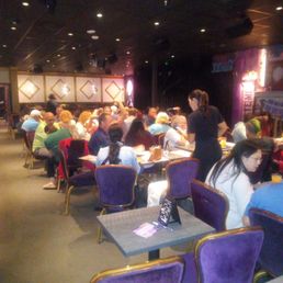 The main room. Stage to the right, elevated 18". The main room. Stage to the right, elevated 18".