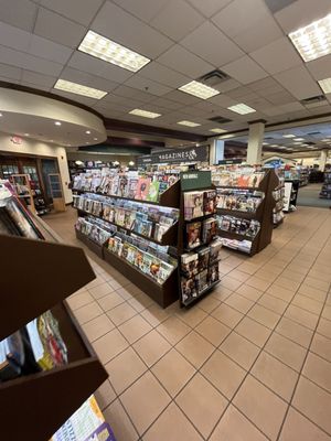Barnes & Noble by null