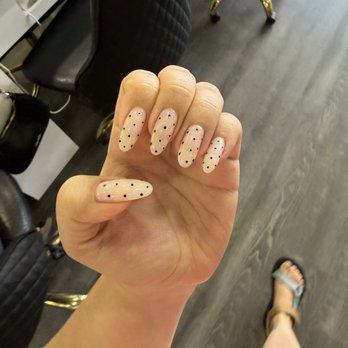 Flexi Nails & Spa - Moderate Nails design? - Nail Salons Near Me - Orlando, Florida