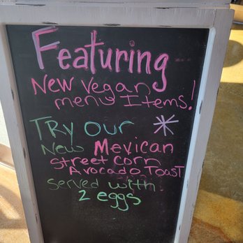 Biscuits Cafe - Cafes Near Me - Oregon City, Oregon
