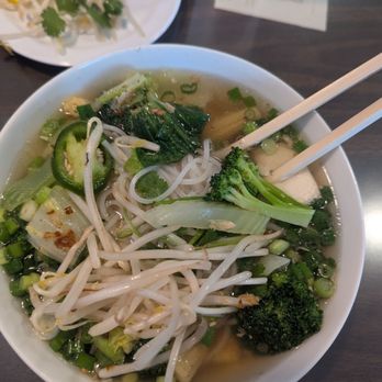 Noodle House - Tofu pho. No basil . 3 pieces of cilantro. Sauce was expired. - Vietnamese Near Me - Sacramento, California Noodle House - Tofu pho. No basil . 3 pieces of cilantro. Sauce was expired. - Vietnamese Near Me - Sacramento, California