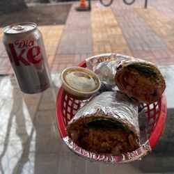 Xocalo PDX - Regular chicken Burrito with green salsa