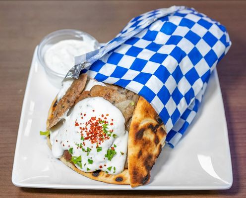 Yanni's Greek Grill by null