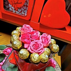The Lush Flower Box