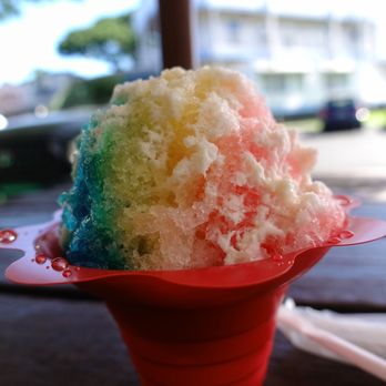 Aloha General Store - a cup of ice cream - Ice Cream & Frozen Yogurt Near Me - Haleiwa, Hawaii