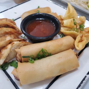 Twenty Pho Hour - Fried sampler - Noodles Near Me - Orlando, Florida Twenty Pho Hour - Fried sampler - Noodles Near Me - Orlando, Florida