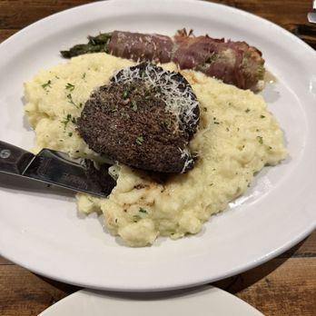 Culaccino Italian Restaurant - Tenderloin - Italian Near Me - Hampton, Virginia