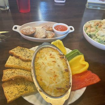 Bud’s Pizza & Beer - TUSCAN CHICKEN DIP - Pizza Near Me - St. Louis, Missouri