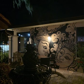 Zen Bistro - Outside - Thai Near Me - Daytona Beach, Florida Zen Bistro - Outside - Thai Near Me - Daytona Beach, Florida