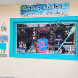 Safety Harbor Gifts and Jewelry - Store Front