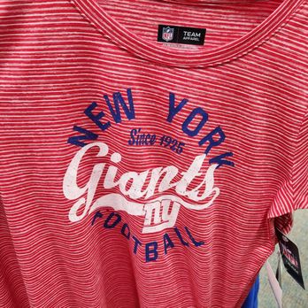 Bob's Stores - Men's Clothing Near Me - Newington, Connecticut