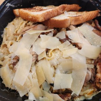 The Taste In Ferguson - Creamy Jerk pasta with chicken - Community Service/Non-Profit Near Me - Ferguson, Missouri The Taste In Ferguson - Creamy Jerk pasta with chicken - Community Service/Non-Profit Near Me - Ferguson, Missouri