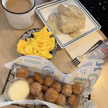 Biscuit Belly - Nulu - One & Done - Getta Bonuts - Breakfast & Brunch Near Me - Louisville, Kentucky Biscuit Belly - Nulu - One & Done - Getta Bonuts - Breakfast & Brunch Near Me - Louisville, Kentucky