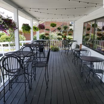 Farmers Table - Plenty of seats - Farmers Market Near Me - Douglasville, Georgia