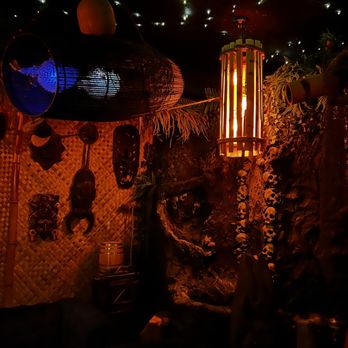 Stowaway - Interior - Tiki Bars Near Me - Tustin, California