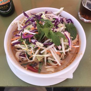 Fuzion Five - Chicken Curry Noodles - Vietnamese Near Me - Palm Springs, California Fuzion Five - Chicken Curry Noodles - Vietnamese Near Me - Palm Springs, California