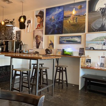 Tree Lounge Coffee - Artworks on the wall and a small aquarium. There's chess and other board games to play with - Coffee & Tea Near Me - Camarillo, California Tree Lounge Coffee - Artworks on the wall and a small aquarium. There's chess and other board games to play with - Coffee & Tea Near Me - Camarillo, California