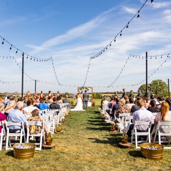 Arrowhead Photography - Event Photography Near Me - Waterloo, Iowa Arrowhead Photography - Event Photography Near Me - Waterloo, Iowa