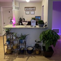 Welcome desk