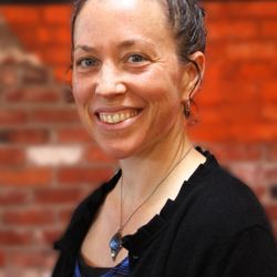 CorePhysio - Sonja Hinz PTA, MS Specializing in orthopedics, pre-natal/post-partum and pelvic health with a Masters in Dance
