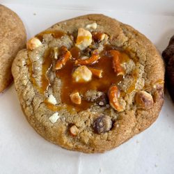 Bee J’s Cookies - Sea Salt Caramel Crunch