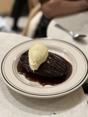 Gateau Ghost by null