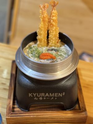Kyuramen by null