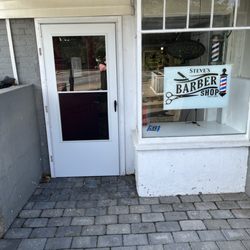 Steve's Barber Shop - Entrance