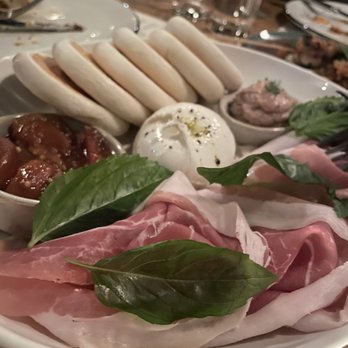 Monteverde - Burrata e Ham - Italian Near Me - Chicago, Illinois Monteverde - Burrata e Ham - Italian Near Me - Chicago, Illinois