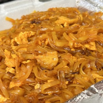 Lucki Thai - Pad Thai (chicken - no veg) - Thai Near Me - Las Vegas, Nevada Lucki Thai - Pad Thai (chicken - no veg) - Thai Near Me - Las Vegas, Nevada