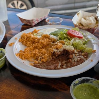 Taqueria Los Compadres - Mexican Near Me - Red Bluff, California Taqueria Los Compadres - Mexican Near Me - Red Bluff, California